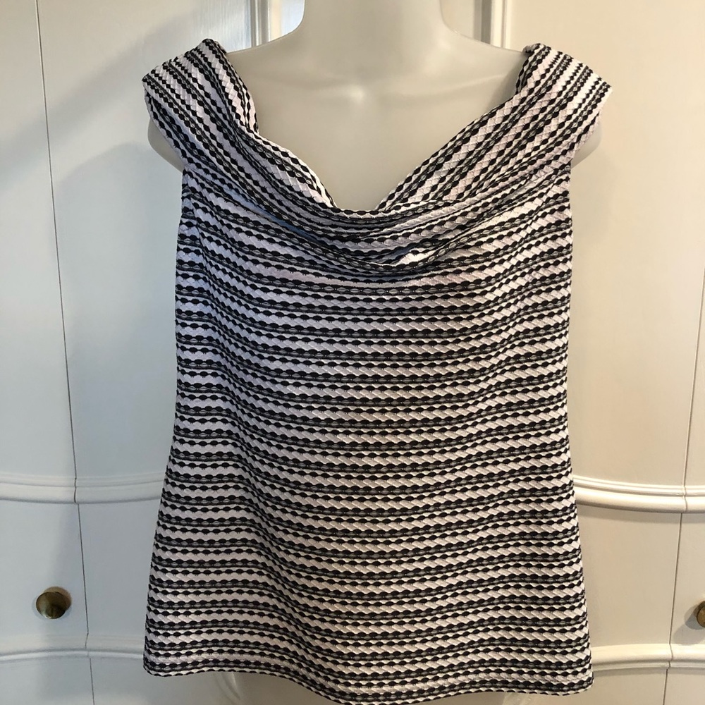 Doncaster top